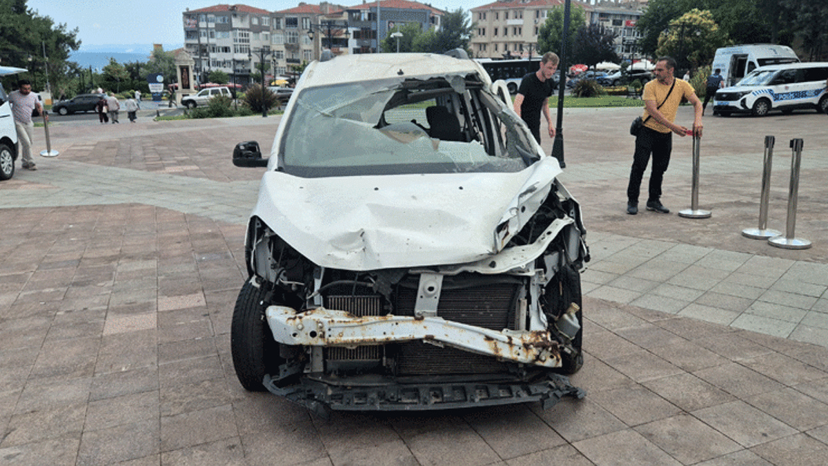 15 Temmuz'un sessiz tanığı! İşte tankın namlusunun saplandığı araç