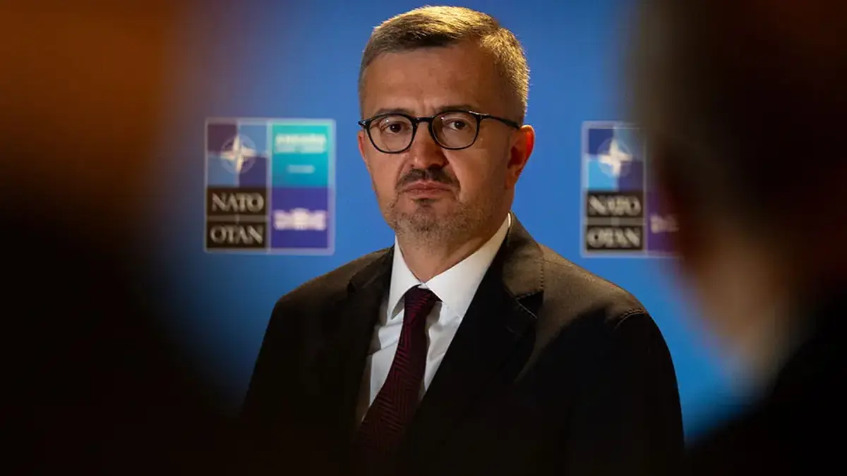 Burhanettin Duran: NATO'da gündem transatlantik bağ