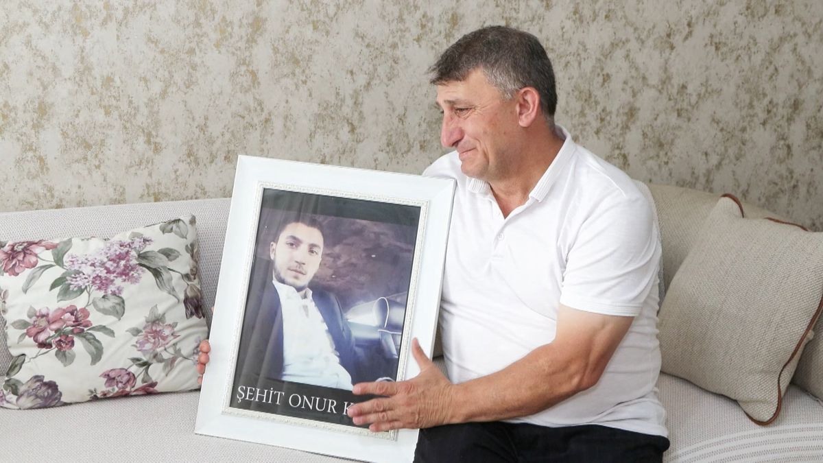 15 Temmuz şehidi Onur'un babası: Evlatsız yaşanır ama vatansız yaşanmaz