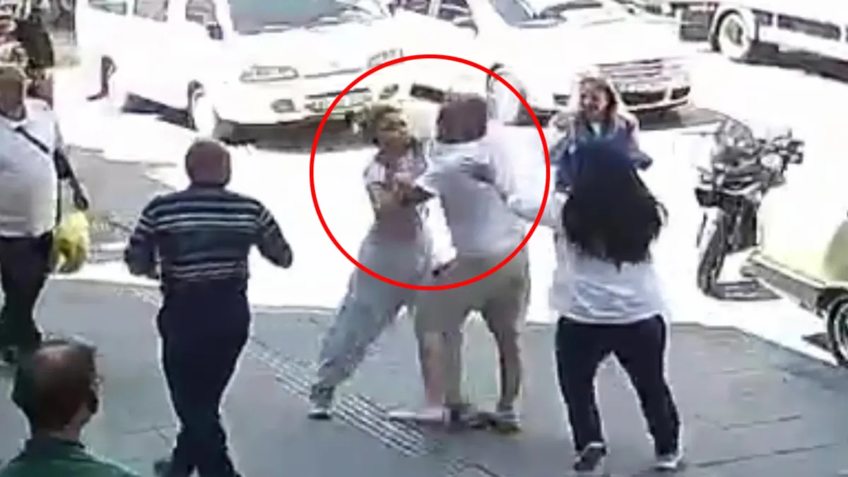 Kadın sürücüyü aynayla dövdü! Akılalmaz saldırı saniye saniye kamerada