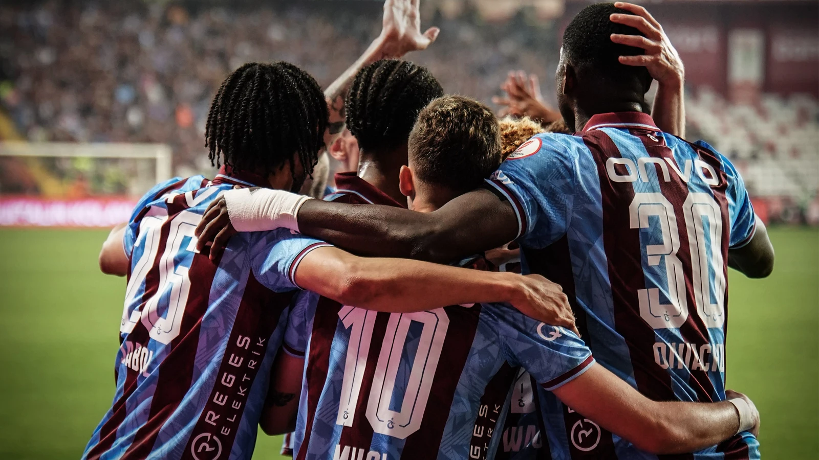 Trabzonspor, UEFA'nın yaptırım risklerini ortadan kaldırdı