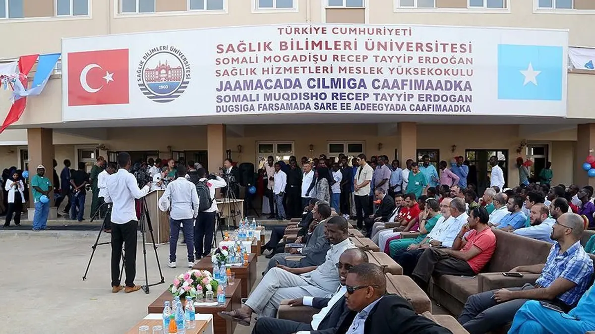 Somali'de gurur günü: Recep Tayyip Erdoğan Fakültesi mezunlarını uğurladı