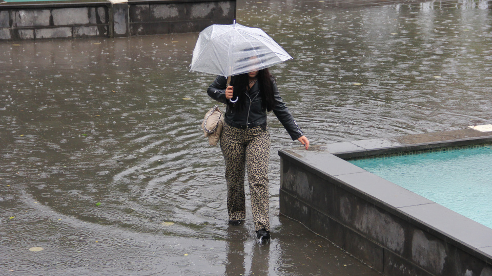 Meteoroloji'den sağanak yağmur uyarısı! Bu bölgeler dikkat