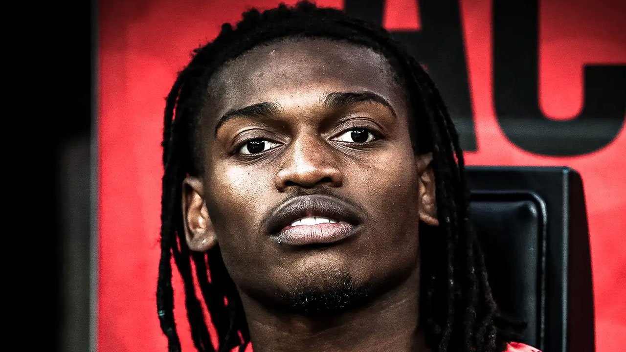 Rafael Leao Galatasaray'ın listesindeydi, şimdi Fenerbahçe'nin kapısında