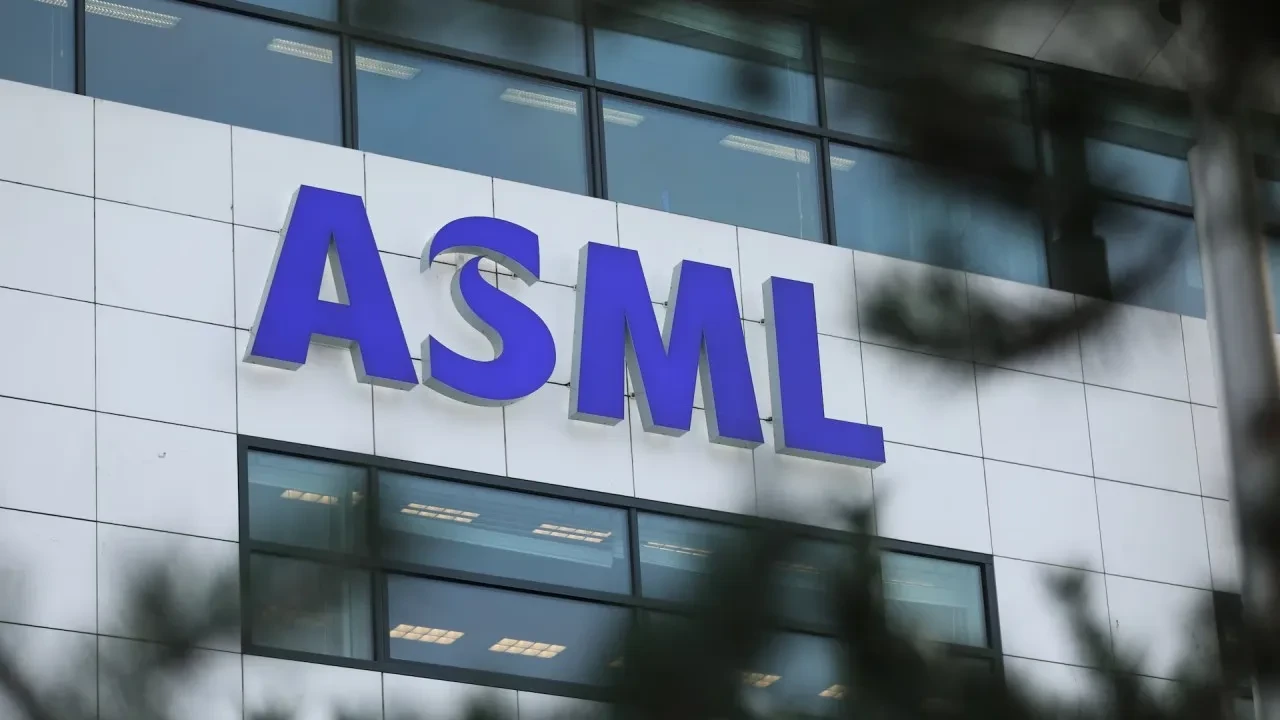 Yapay zeka devriminin kilit taşı! ASML Avrupa'nın en büyüğü oldu