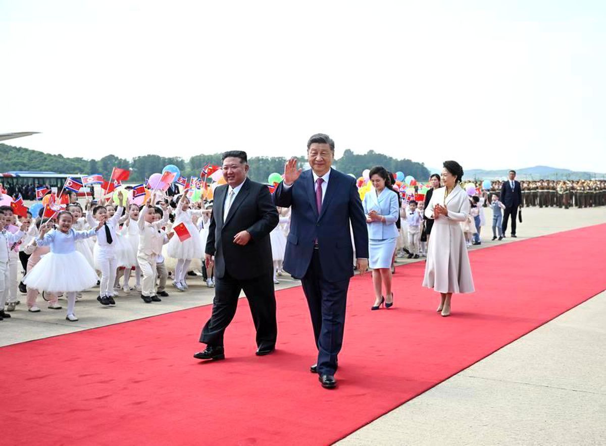 Albüm: Çin Cumhurbaşkanı Xi Jinping, Onuruna Düzenlenen Veda Töreniyle Pyongyang'dan Ayrıldı