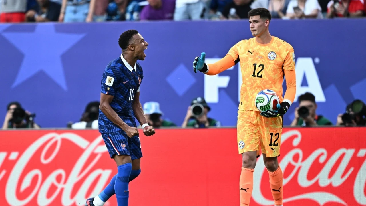 Mbappe'den Paraguaylı senatöre çok sert cevap: 'İğrenç bir kadınsınız'