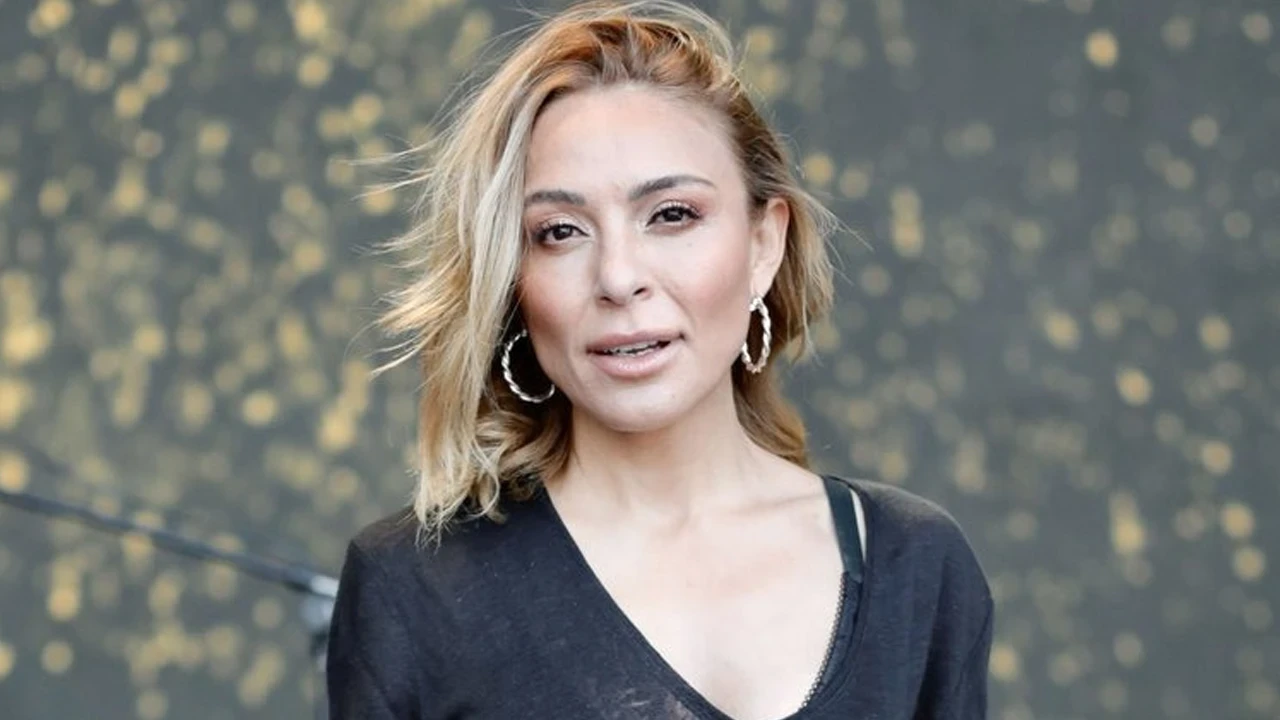 Ziynet Sali’den “Sarışınım”a farklı dokunuş: “Sezen Aksu benden nefret etmez inşallah”