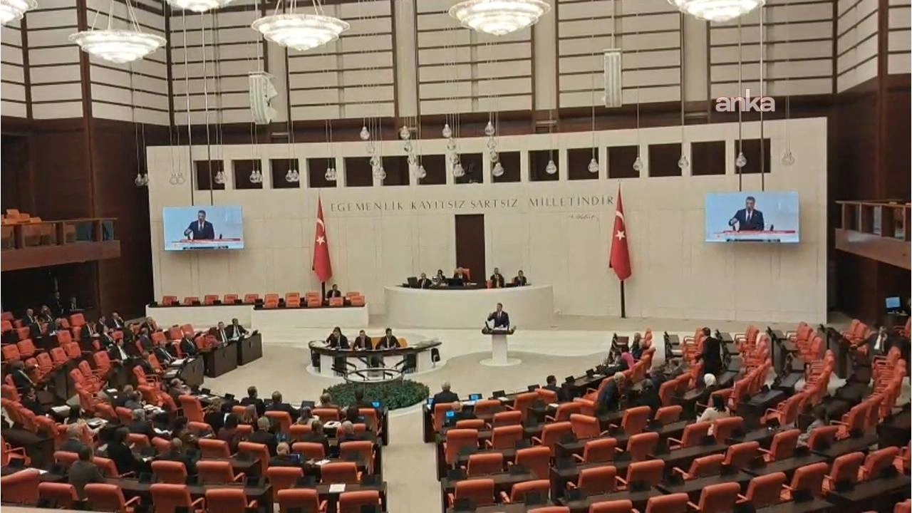 TBMM'de 'Mutlak Butlan' Krizi! Tansiyon Öyle Bir Yükseldi ki Oturuma Ara Verildi...