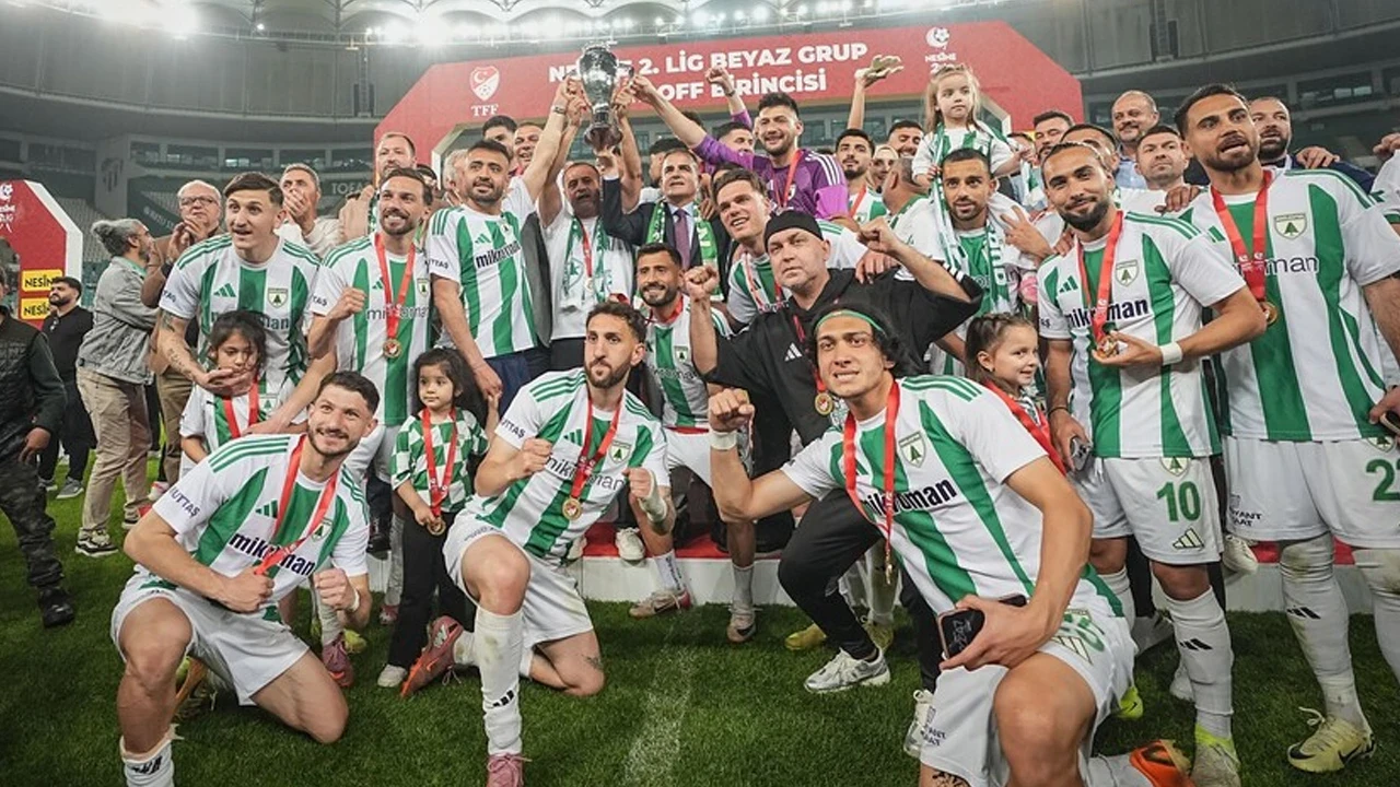 Muğlaspor'da iki ayrılık birden
