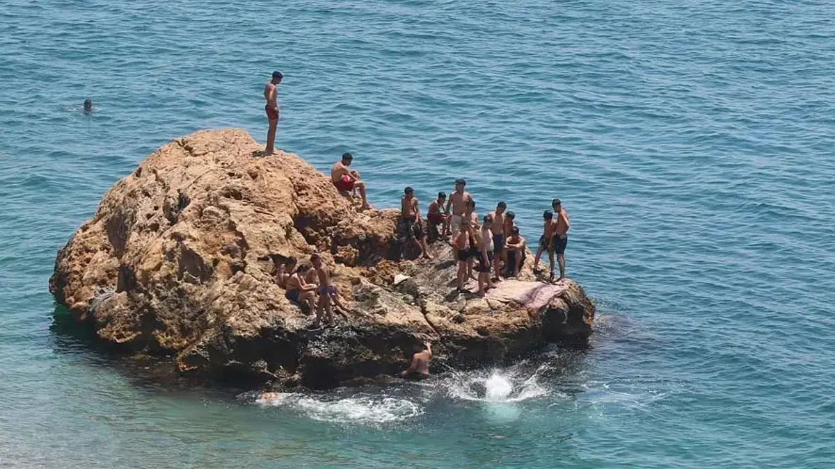 Turizm kentinde hissedilen sıcaklık 47 dereceye ulaştı