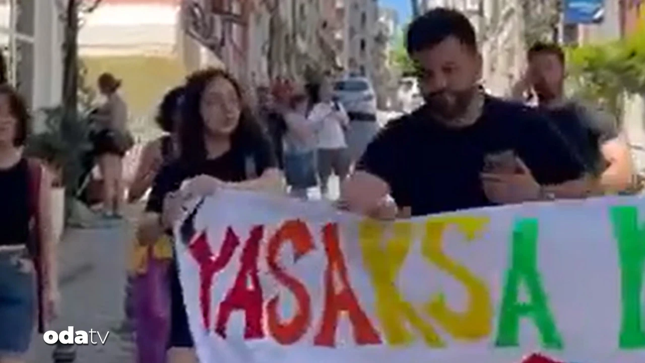 Kadıköy'de 'Onur Yürüyüşü'ne polis müdahalesi: Gözaltılar var
