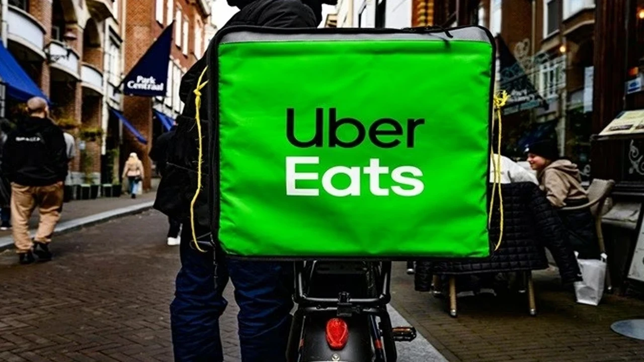 Küresel teslimat sektöründe dev satın alma: Uber ile milyar dolarlık devir için anlaşma sağlandı