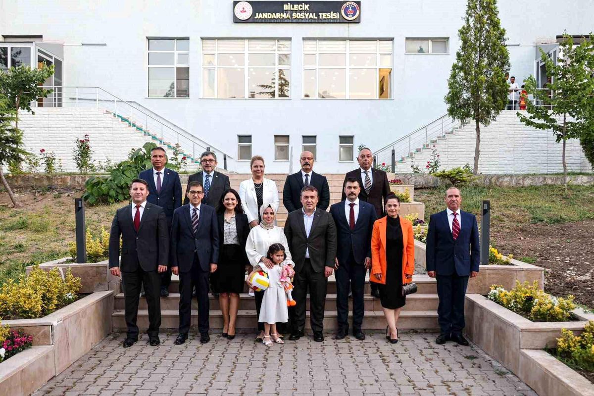 Bilecik'te görev değişimi öncesi veda programı düzenlendi