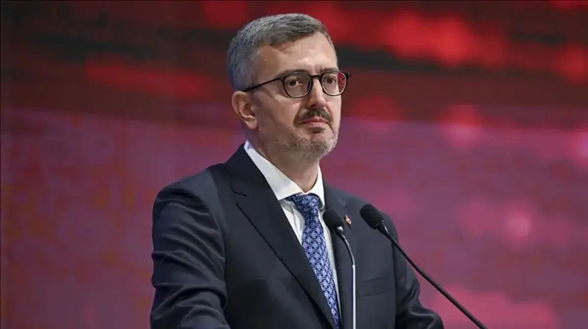 İletişim Başkanı Duran: Dezenformasyona hep birlikte 'dur' dememiz gerekiyor