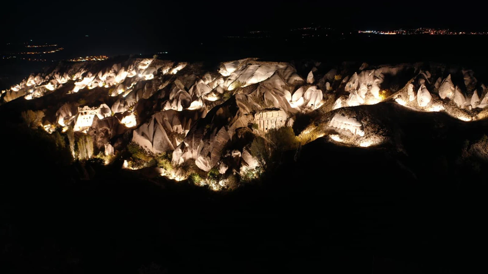 Kapadokya gün batımından sonra da büyülüyor