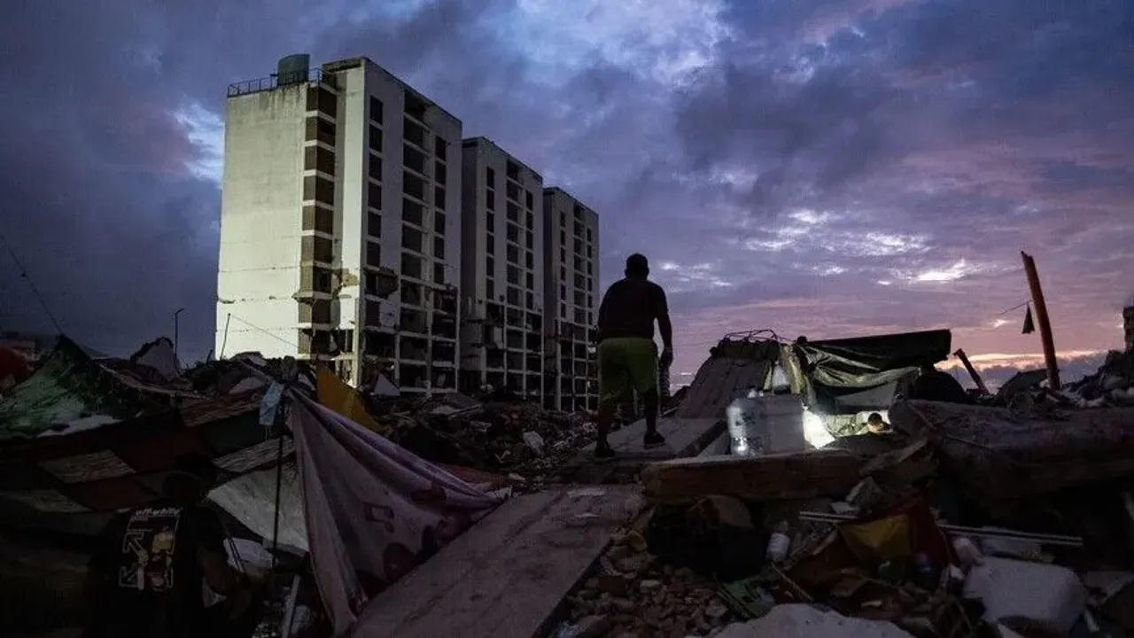 Venezuela’yı vuran depremlerde ölü sayısı 3 bin 899'a yükseldi