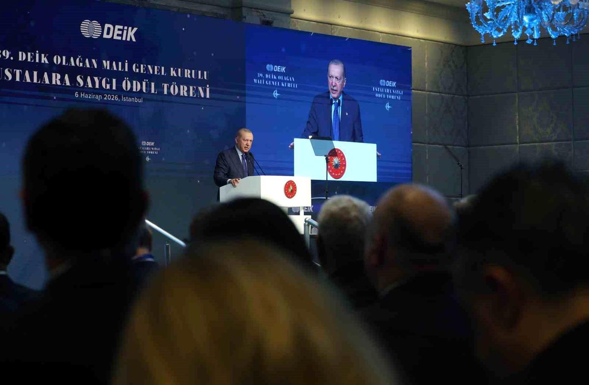 Cumhurbaşkanı Erdoğan'dan yatırımcılara çağrı: "Türkiye'ye gelin ve yerleşin. Sizler de güçlü ve büyük Türkiye'nin büyüm..