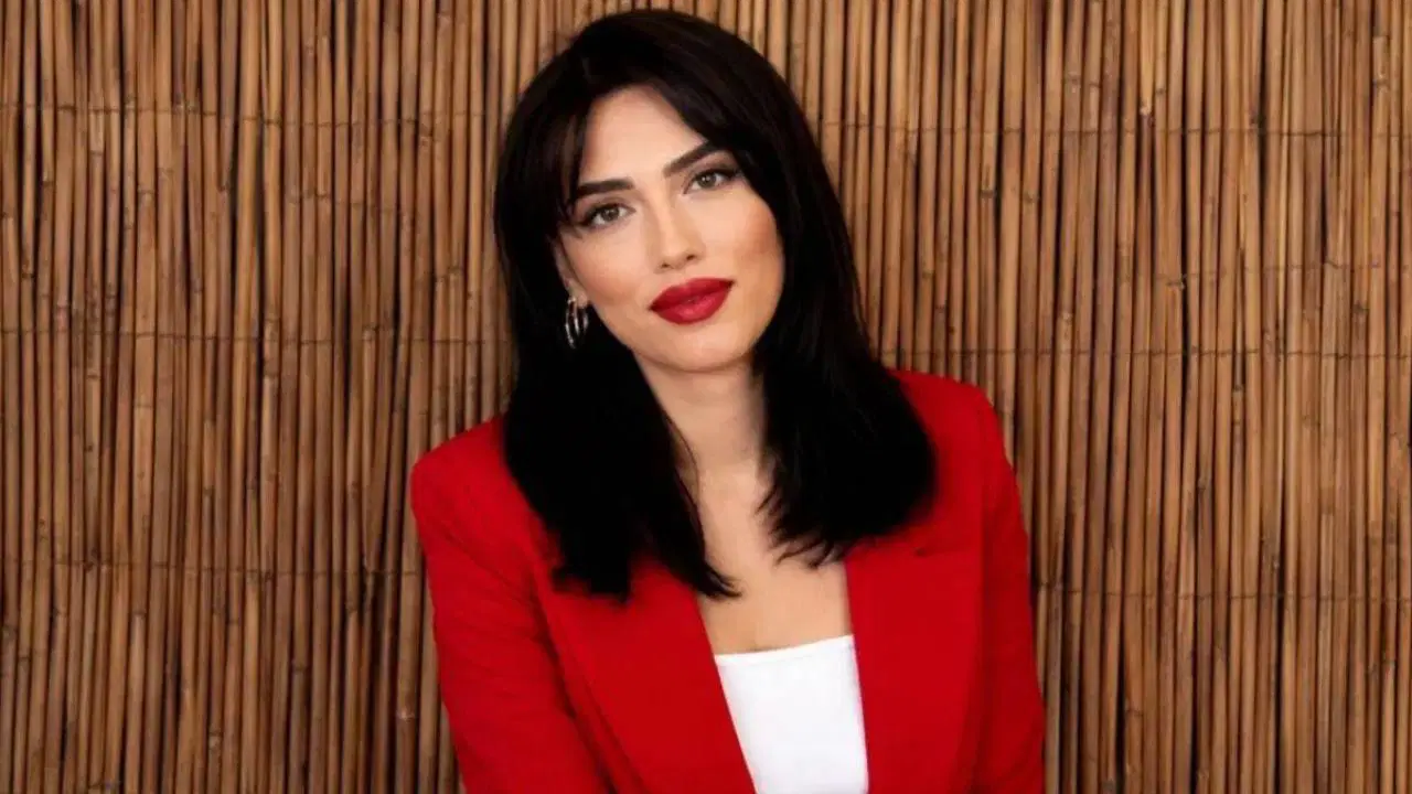 Öğretmen Irmak Ayşe Koparan, son yolculuğuna uğurlandı