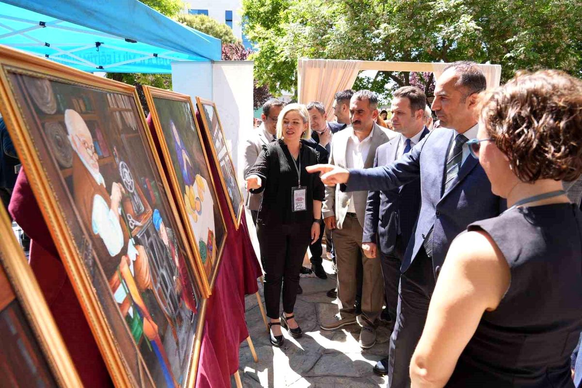 Muğla'da el emeği göz nuru eserler görücüye çıktı