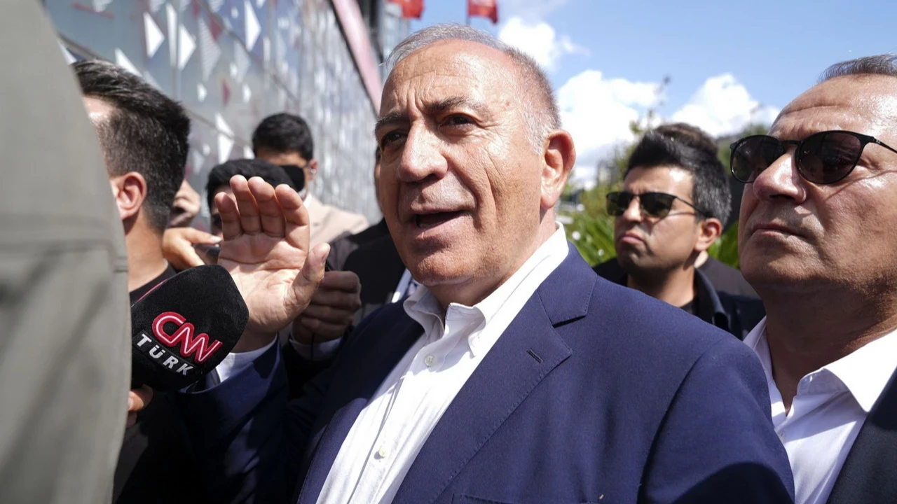 Gürsel Tekin'den büyük iddia: ''Özel'in partisine gidenler geri dönecek''