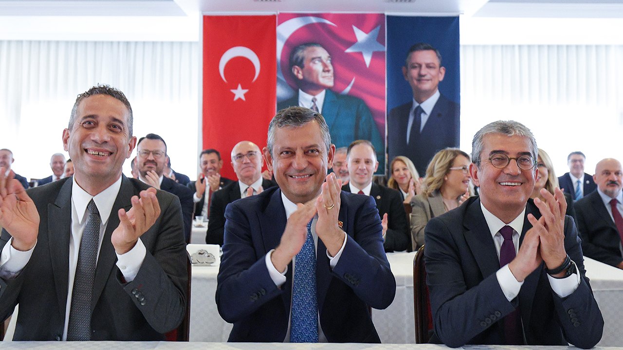 DSP’nin istifa rekoru kırıldı
