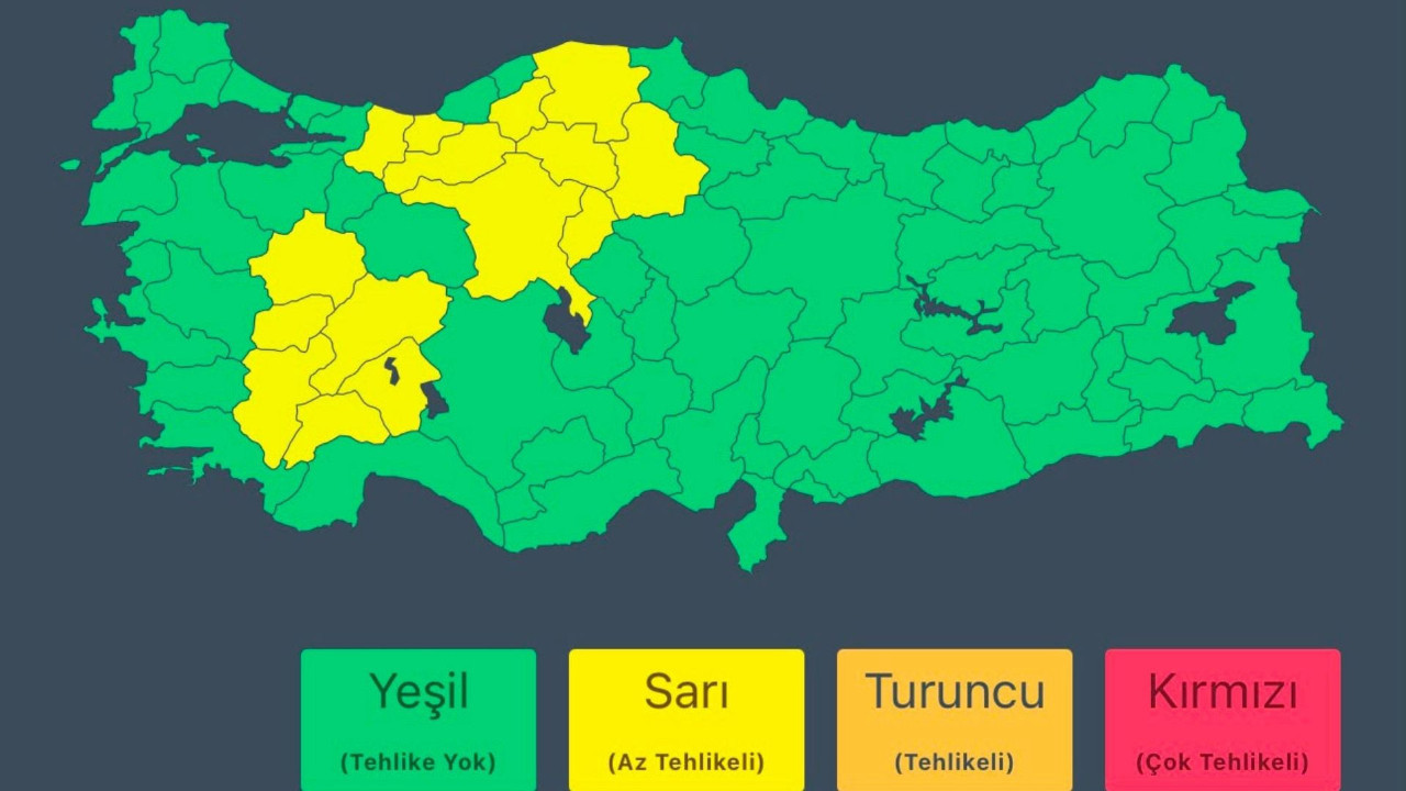 Bakanlık sarı kodla uyardı! O illerde kuvvetli sağanak geliyor