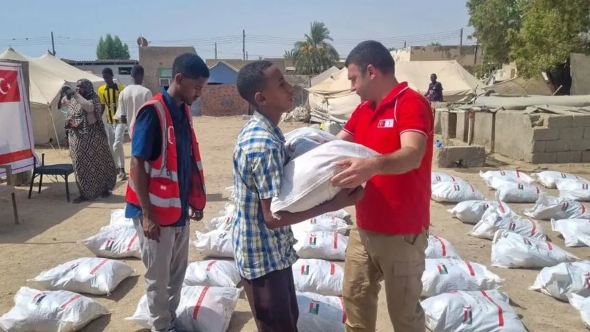 Türk Kızılay'dan Sudan'da ihtiyaç sahiplerine gıda desteği