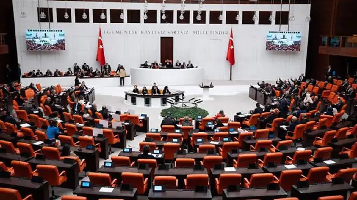 12. Yargı Paketi neleri kapsıyor? AK Parti detayları açıkladı