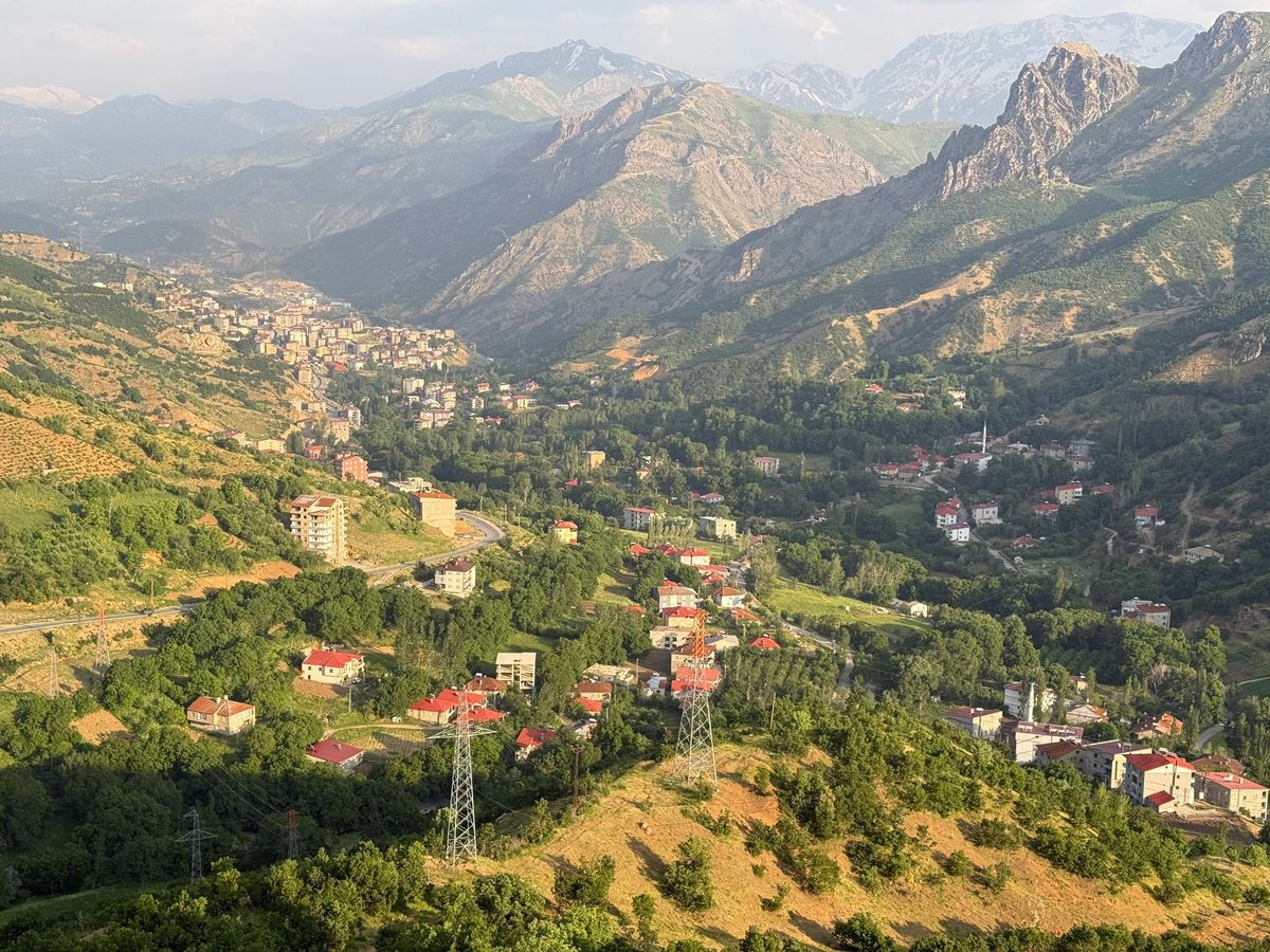 Silahla kayınpederinin evini bastı: 4 ölü