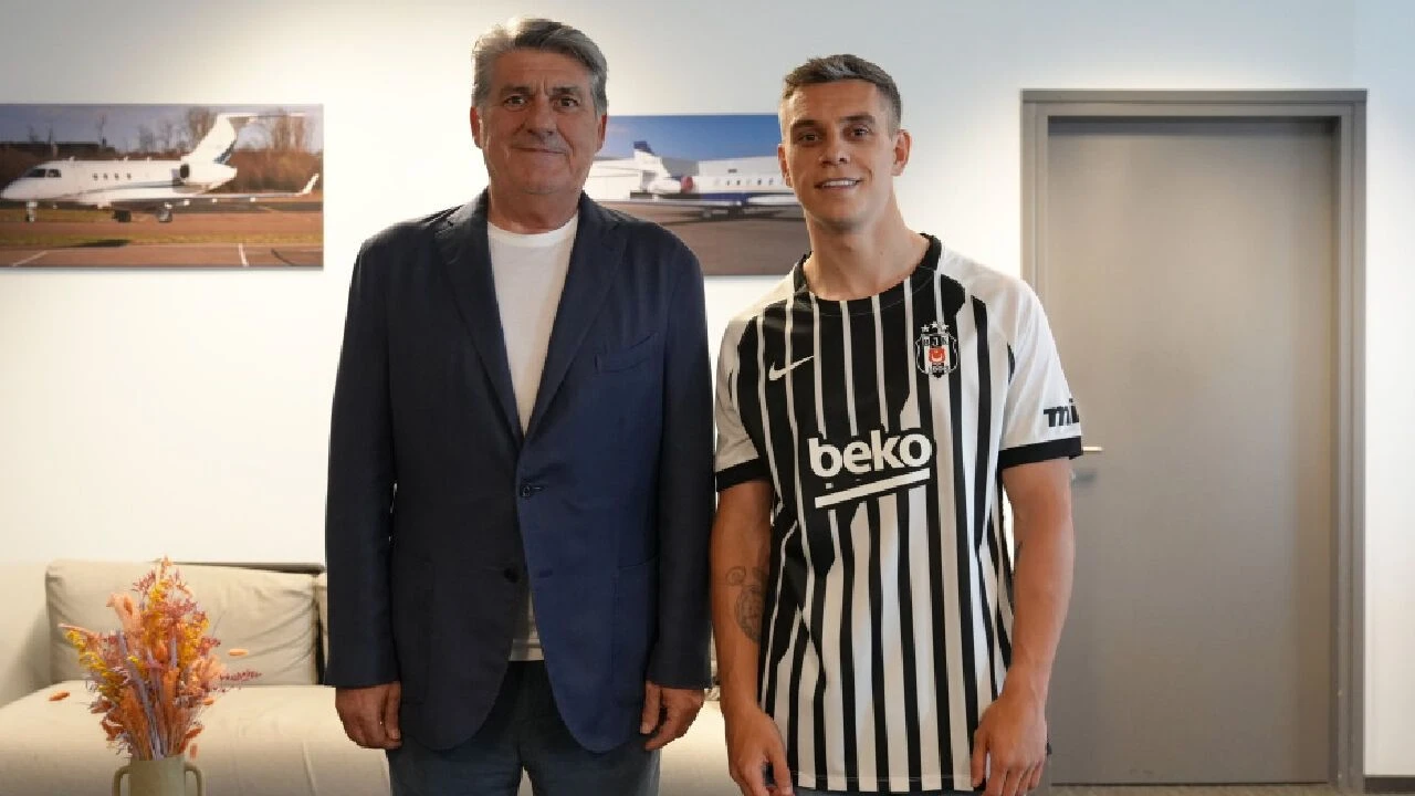 Beşiktaş'ın yeni transferi Trossard İstanbul'da