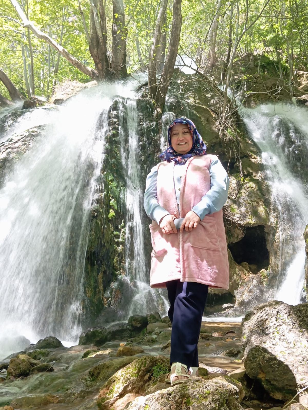 16 yaşındaki kız, uyuyan annesini bıçaklayarak öldürdü