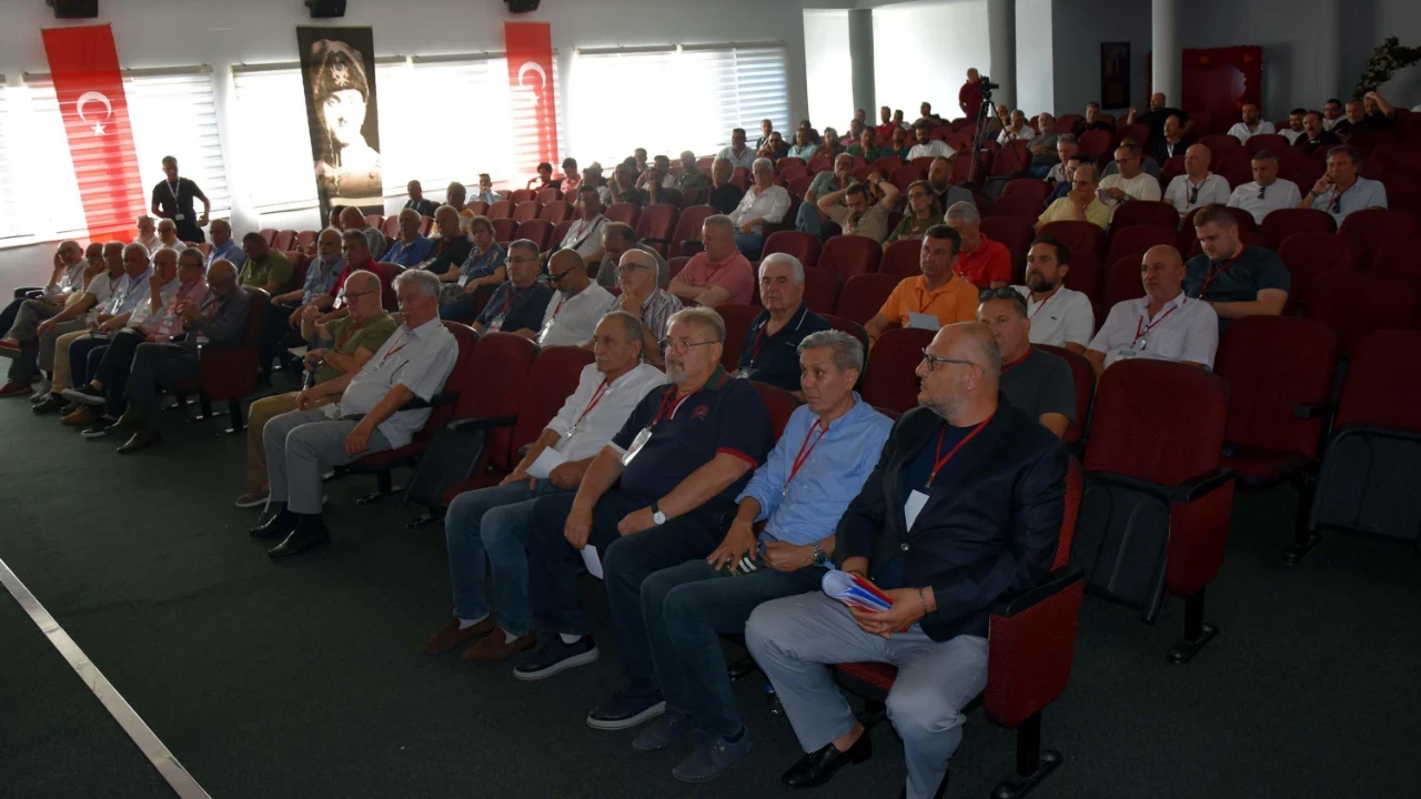 Karşıyaka'da başkanlık krizi çözülemedi: Kayyuma 2 gün kaldı!
