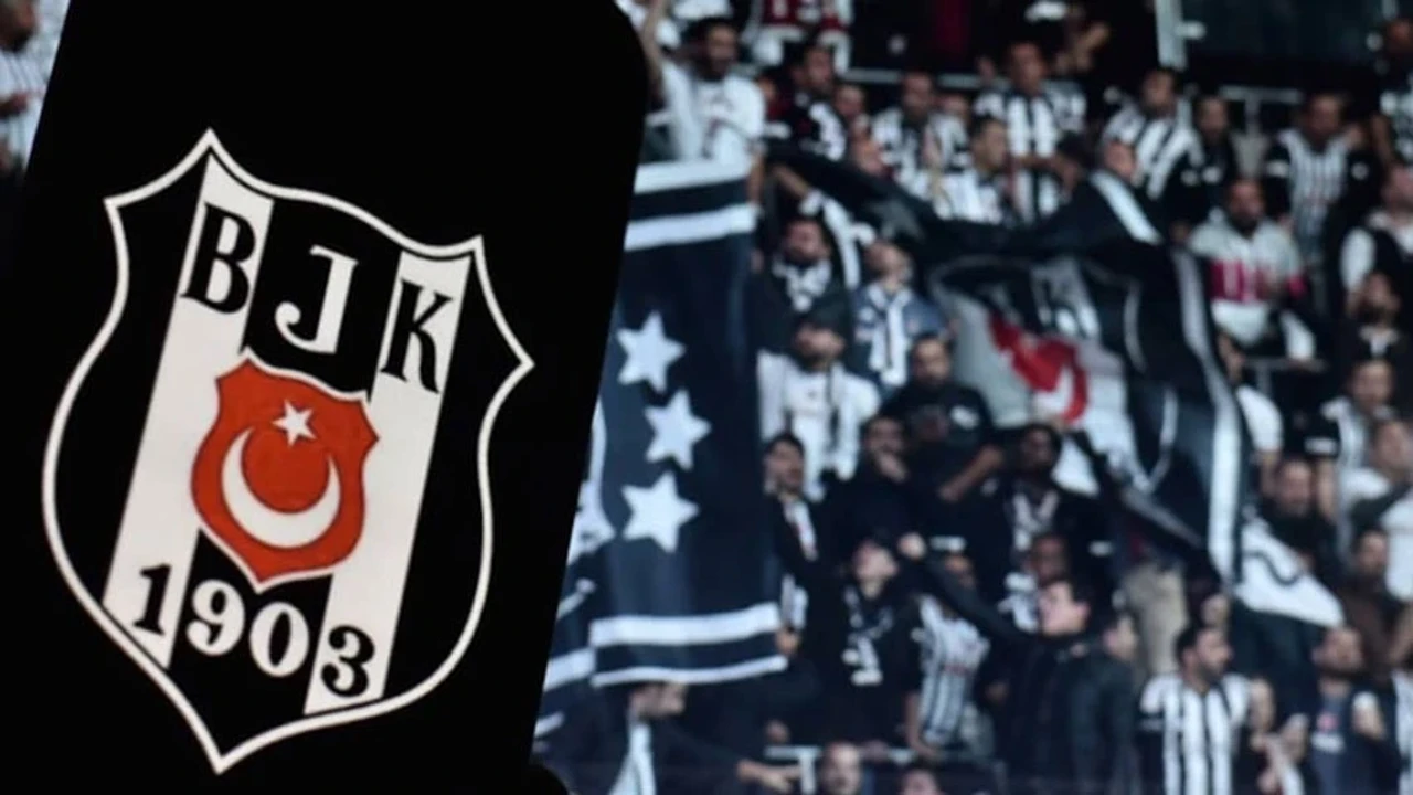 Kara Kartal'dan gövde gösterisi: Beşiktaş yeni transferlerini İstanbul'a getirdi!