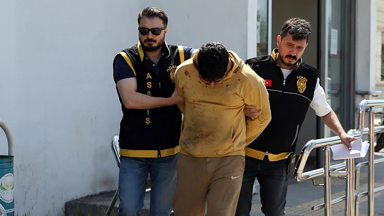 Polis memurunu silahla vurmuştu: Olayın sebebi ortaya çıktı | Saldırgan, gazetecilere böyle seslendi