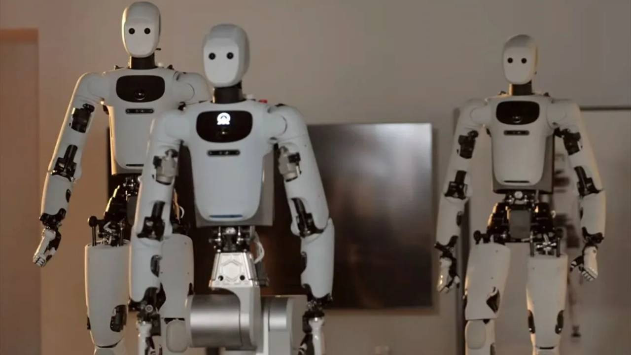 İnsansı robotlar "robot okullarında" gerçek iş yaşamına hazırlanıyor