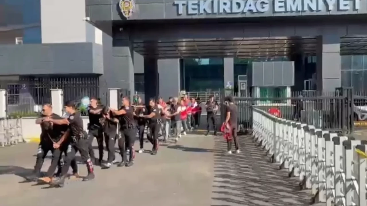 Tekirdağ merkezli 5 ilde dev dolandırıcılık operasyonu: Çok sayıda tutuklama!