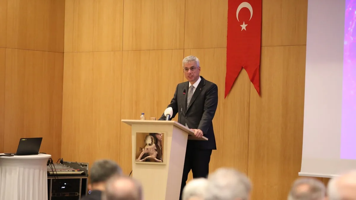Bakan Memişoğlu: "Çok yakında Türkiye, sağlık sektöründe farklı bir vizyonu ortaya koyacak