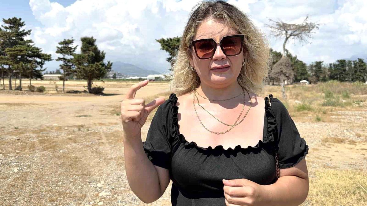 Antalya'da dehşet: Bıçak sırtında kırıldı, saldırı sürdü