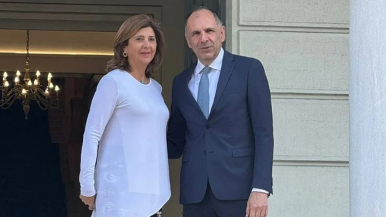 BM Temsilcisi Atina’da Yunan Dışişleri Bakanı ile görüştü: Kıbrıs meselesi ele alındı