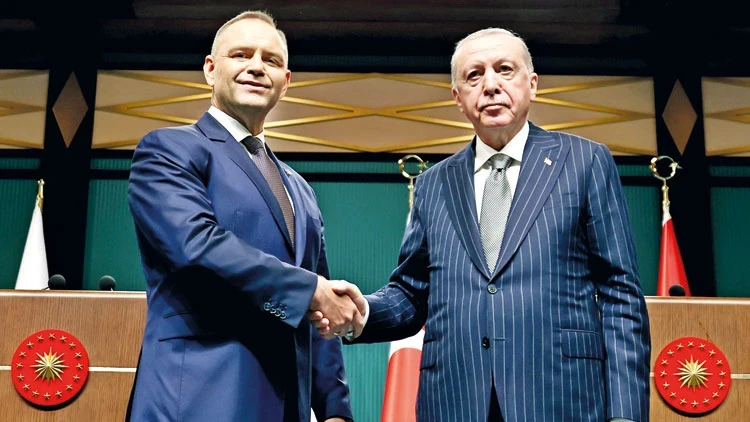 Erdoğan'dan NATO mesajı: Avrupa sütunu güçlendirilmeli