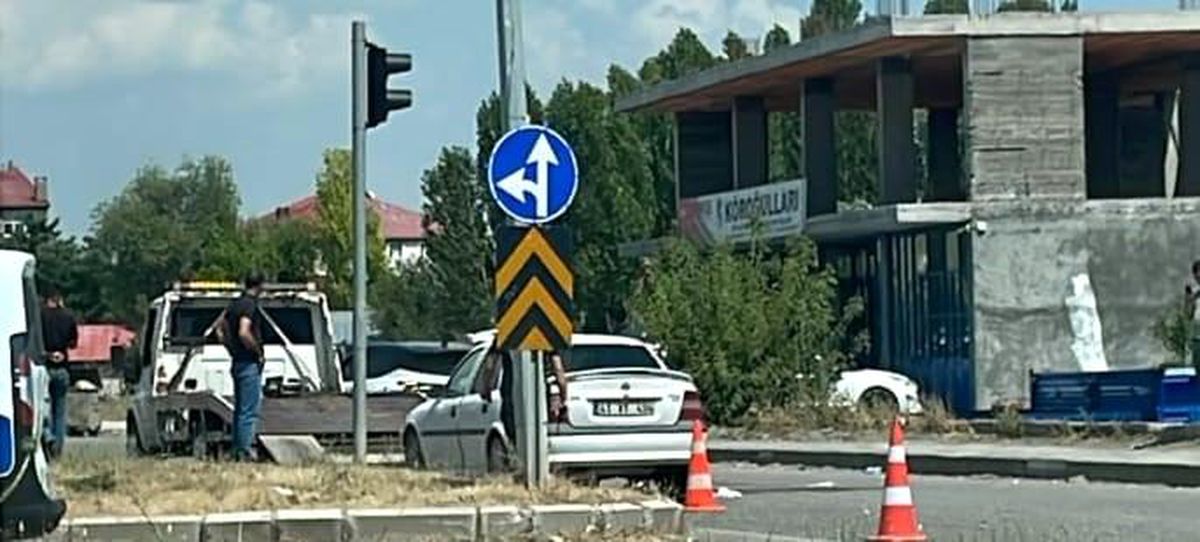 Bulanık'ta trafik kazası: 3 yaralı