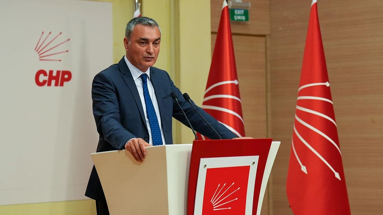 CHP'de bir deprem daha: 26 il başkanı görevden alındı