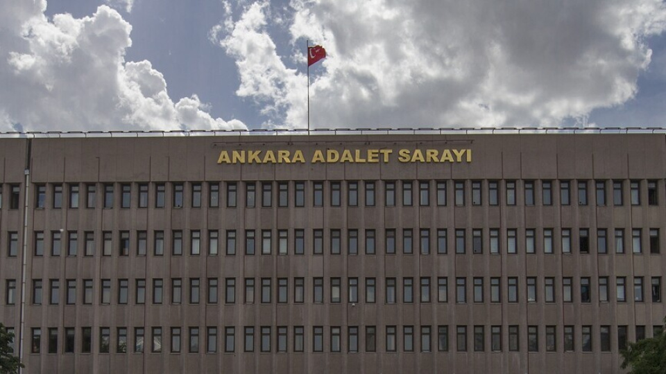 Kendini ‘Cumhur İttifakı Ocakları Genel Başkanı’ olarak tanıtan şüpheliye soruşturma başlatıldı