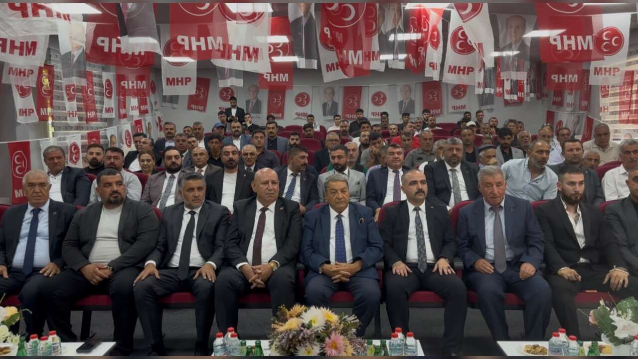 MHP Hazro İlçe Kongresi yoğun katılımla gerçekleştirildi