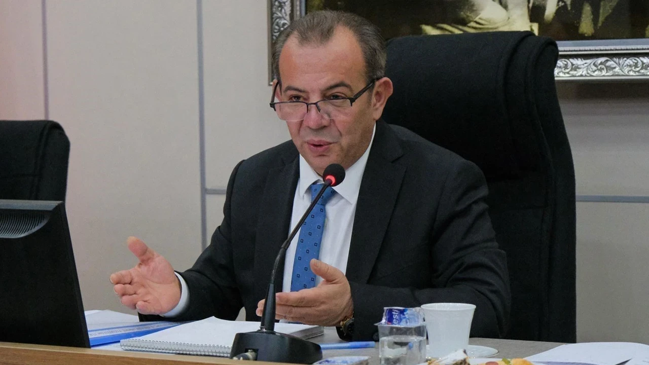 Tanju Özcan’dan Mahkemede Olay Savunma: 'Sütten Çıkmış Ak Kaşık Gibiyim, Masumiyetime Ben Bile Şaşırdım'