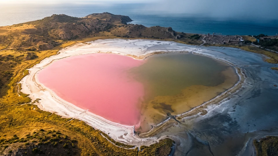 Çanakkale’deki kalpli pembe göl bu yıl neden renk değiştirmedi?