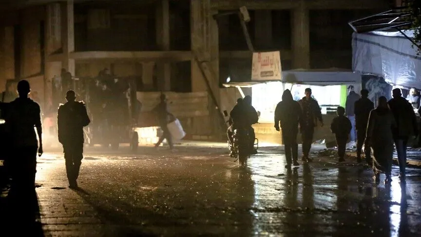 İsrail işgalinin sürdüğü Gazze'de Filistinliler, 3 yıldır "karanlıkta" hayatta kalma mücadelesi veriyor