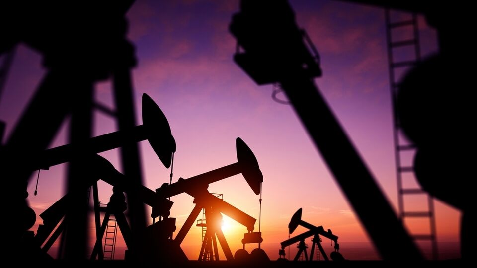 Hürmüz'de gerilim tırmandı, petrol haftaya yükselişle başladı