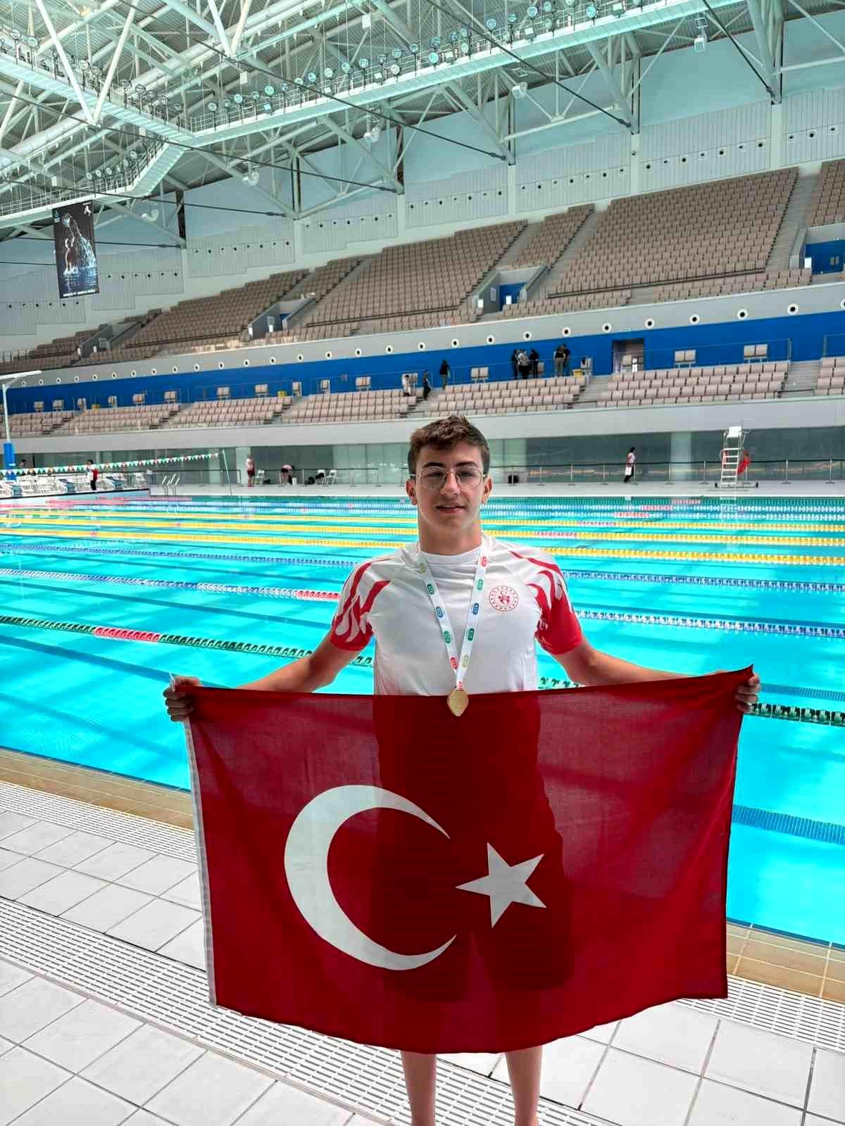 Yiğit Ahmet Narin, Türk Dünyası'nın şampiyonu oldu